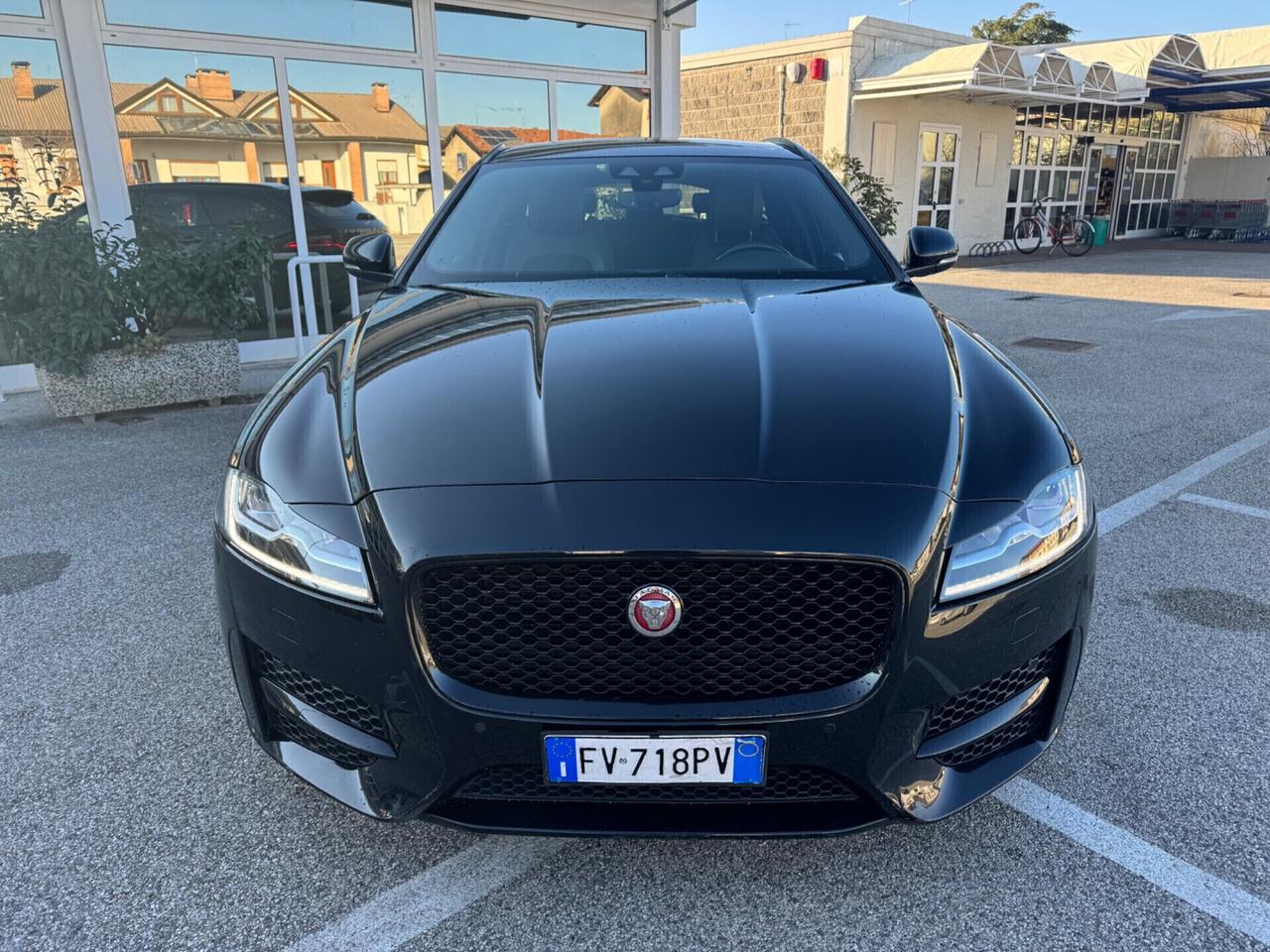 Jaguar XF Sportbrake 2.0D 180CV AWD R-Sport