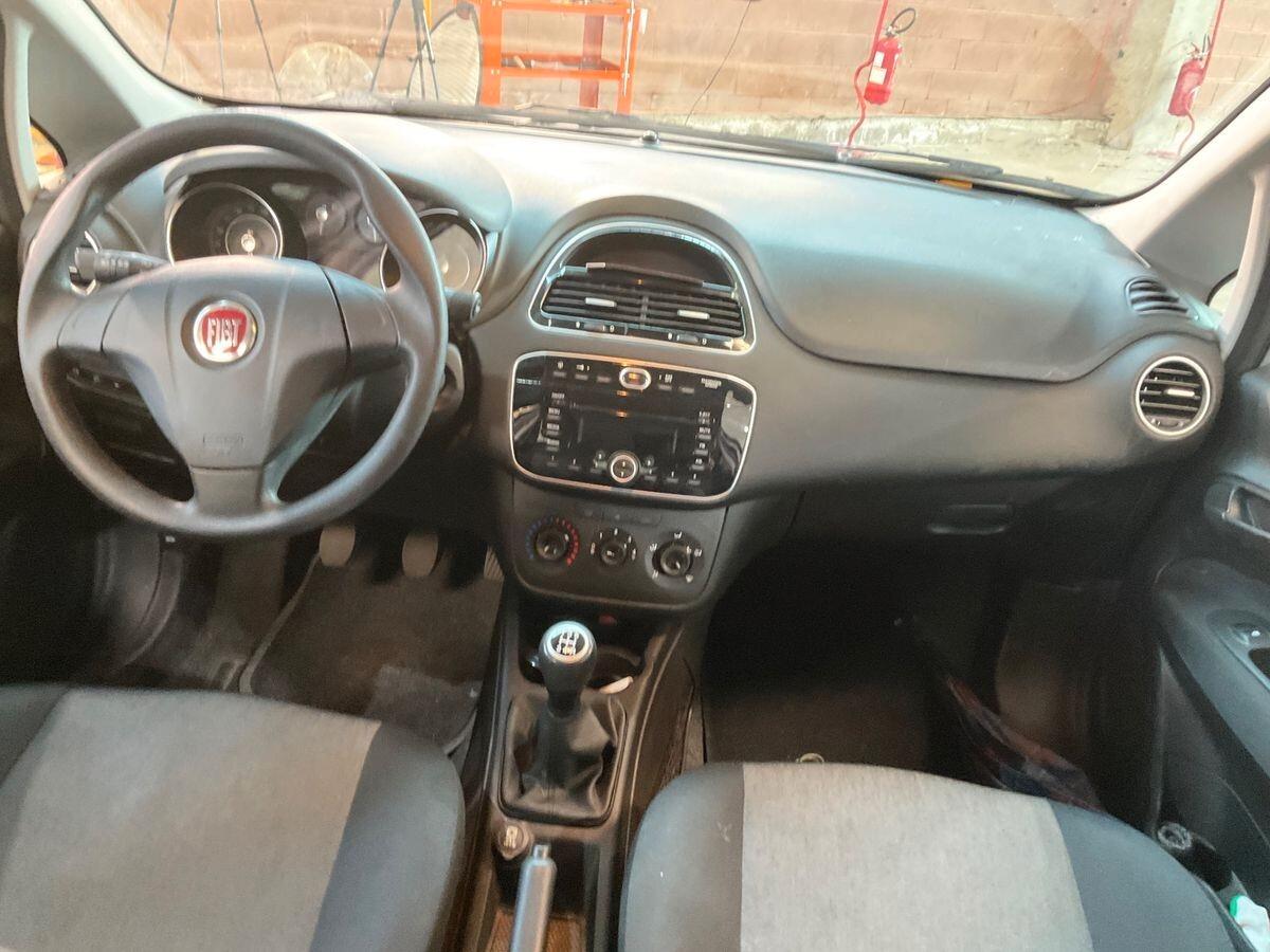 Fiat Punto 1.3 MJT II 75 CV 5 porte Street