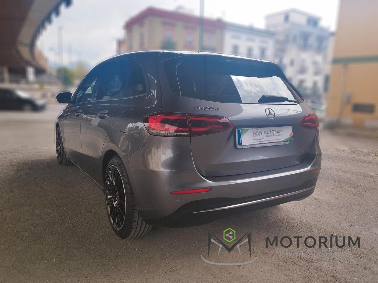 Mercedes CLASSE B 180D AUTOMATIC BUSINESS EXTRA