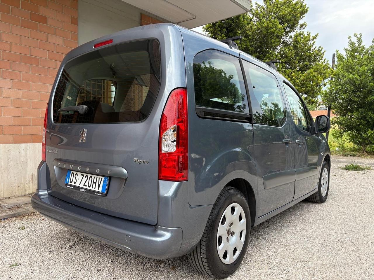Peugeot Partner Tepee 1.6 HDi 90CV Premium