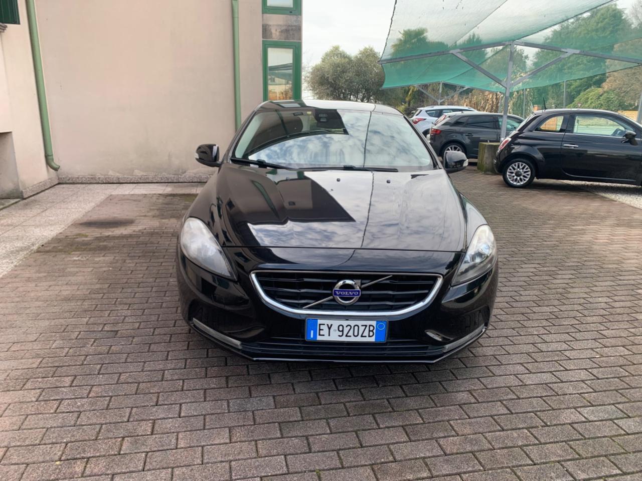 Volvo V40 D2 Business