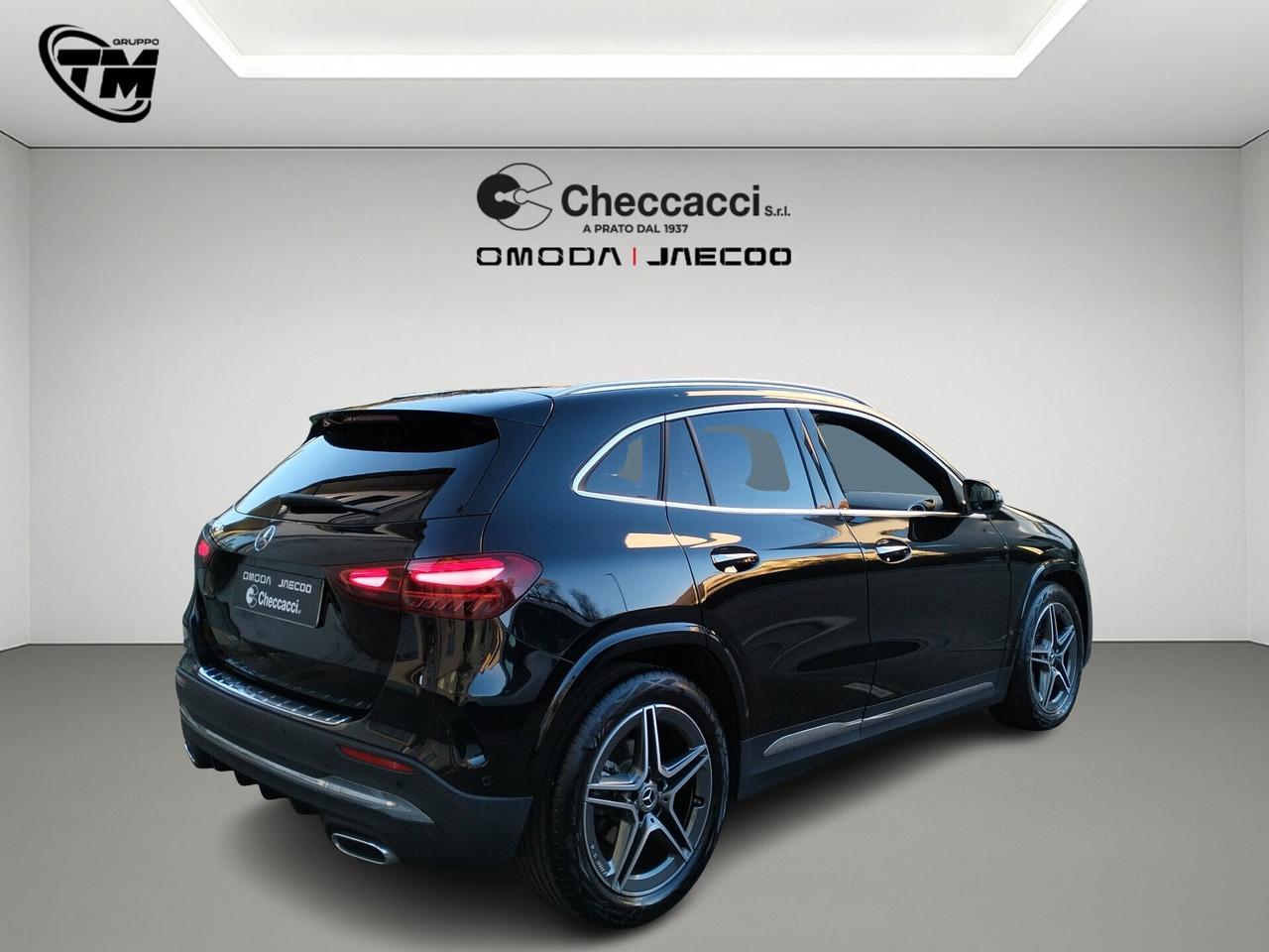 Mercedes-Benz GLA 200 d AMG Line Premium auto * SOLI 22.000 KM *