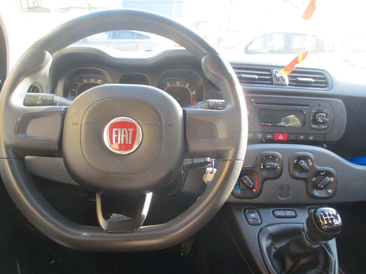 Fiat Panda 1.2 LOUNGE E6 69CV PACK 90000 KM