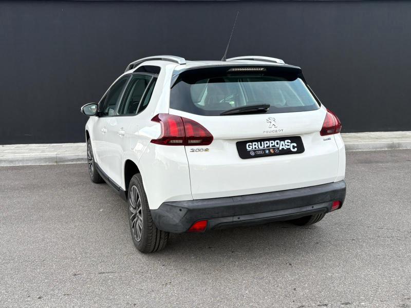 Peugeot 2008 1.6 bluehdi Active 75cv ADATTA NEOPATENTATI