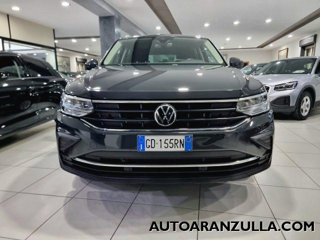 VOLKSWAGEN Tiguan NEW 2.0 TDI 150CV SCR DSG Life - Fari a Led