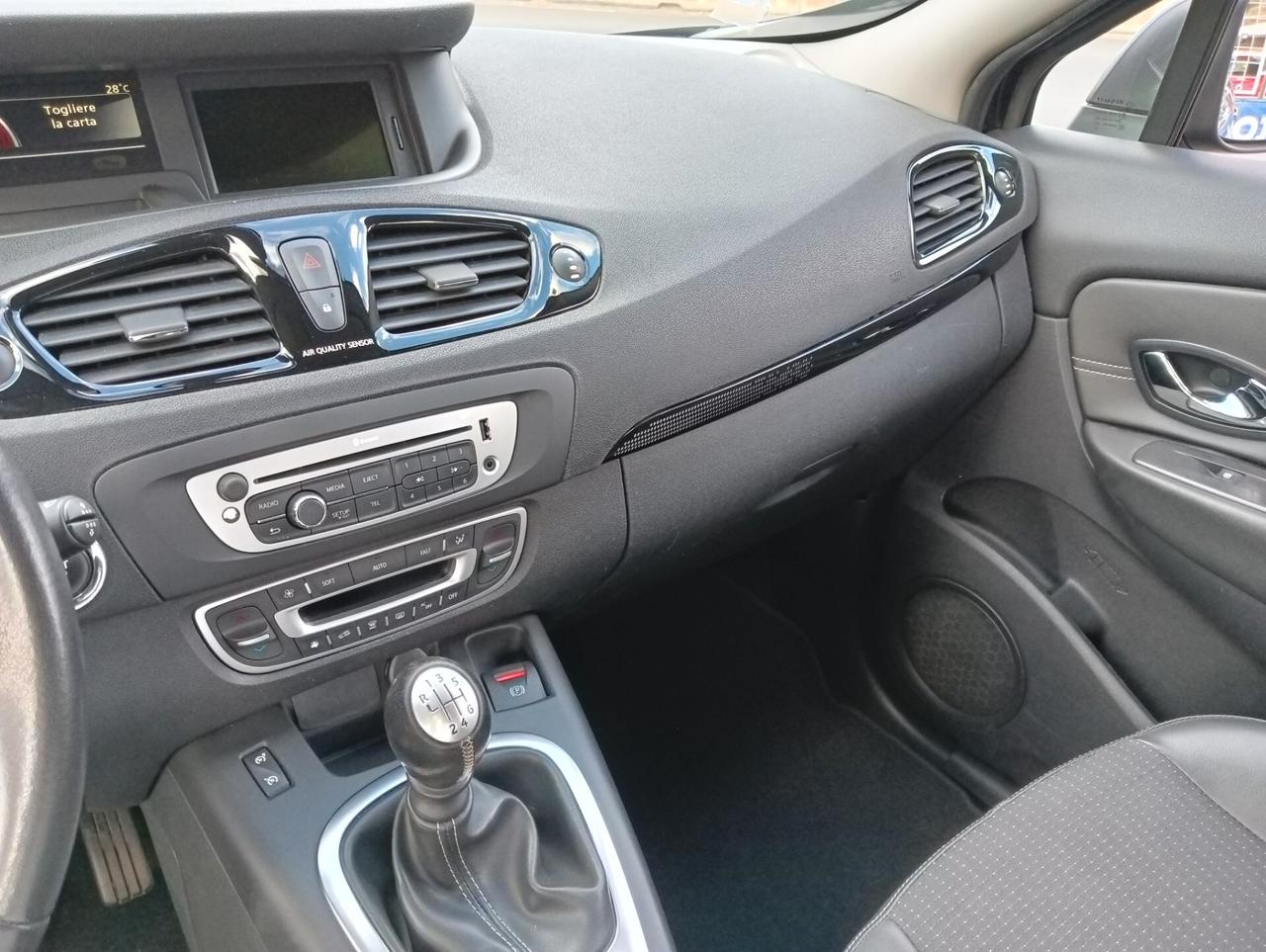 RenaultScénic XMod 1.5 dCi 110CV