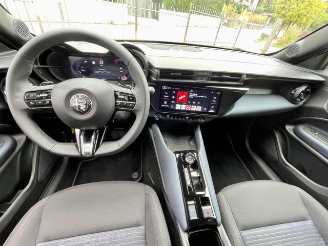 ALFA ROMEO Junior 1.2 136 CV Hybrid eDCT6 - AZIENDALE