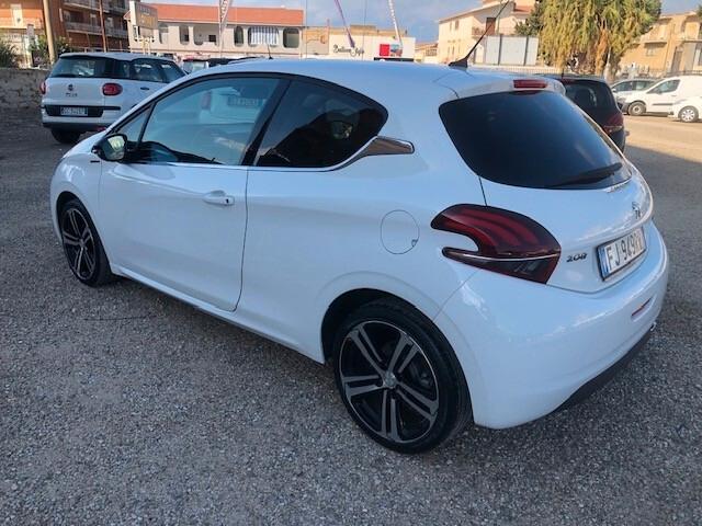 Peugeot 208 PureTech Turbo 110 S&S 3 porte GT Line