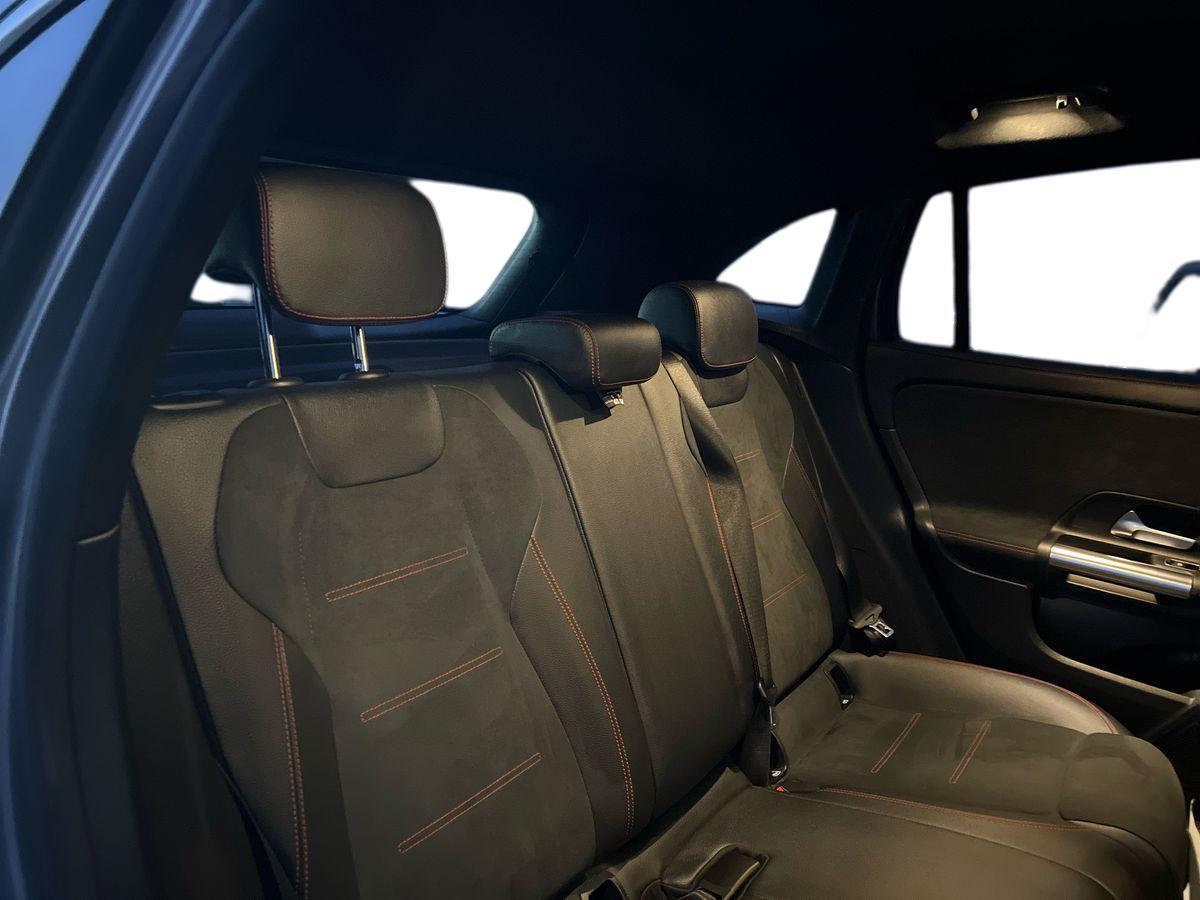 Mercedes-Benz GLA 200 d Premium auto