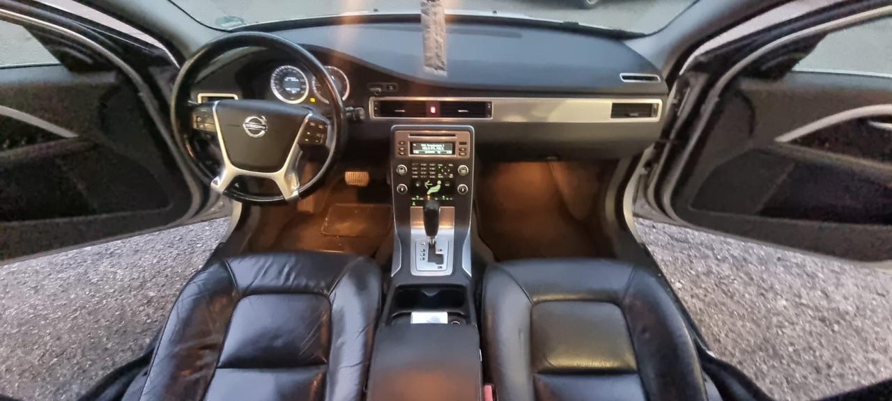 Volvo V70 D3 Geartronic Summum