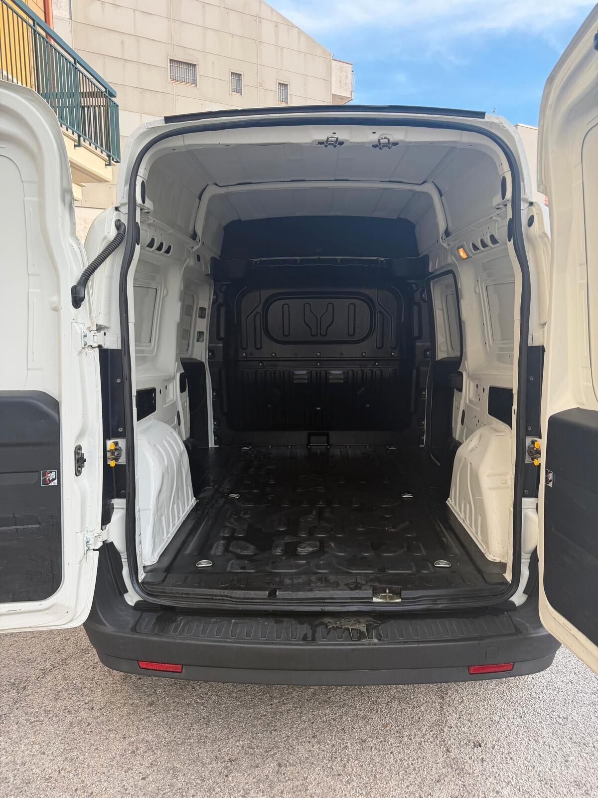 FIAT DOBLO CARGO MAXI XL LH2 LOUNGE 1.6 MJET 105CV E6D