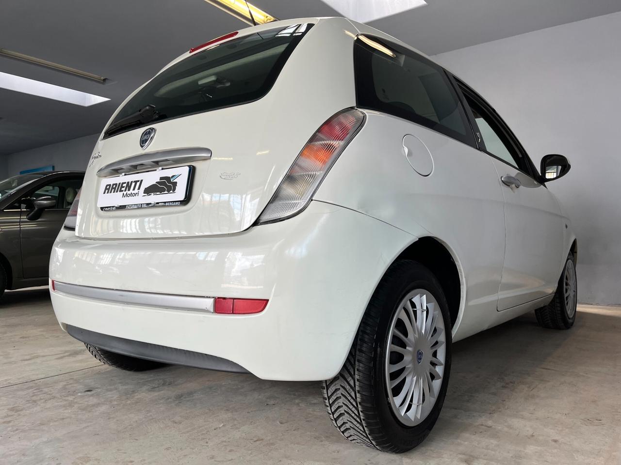Lancia Ypsilon 1.2cc BENZ 60cv - OK NEOPATENTATI
