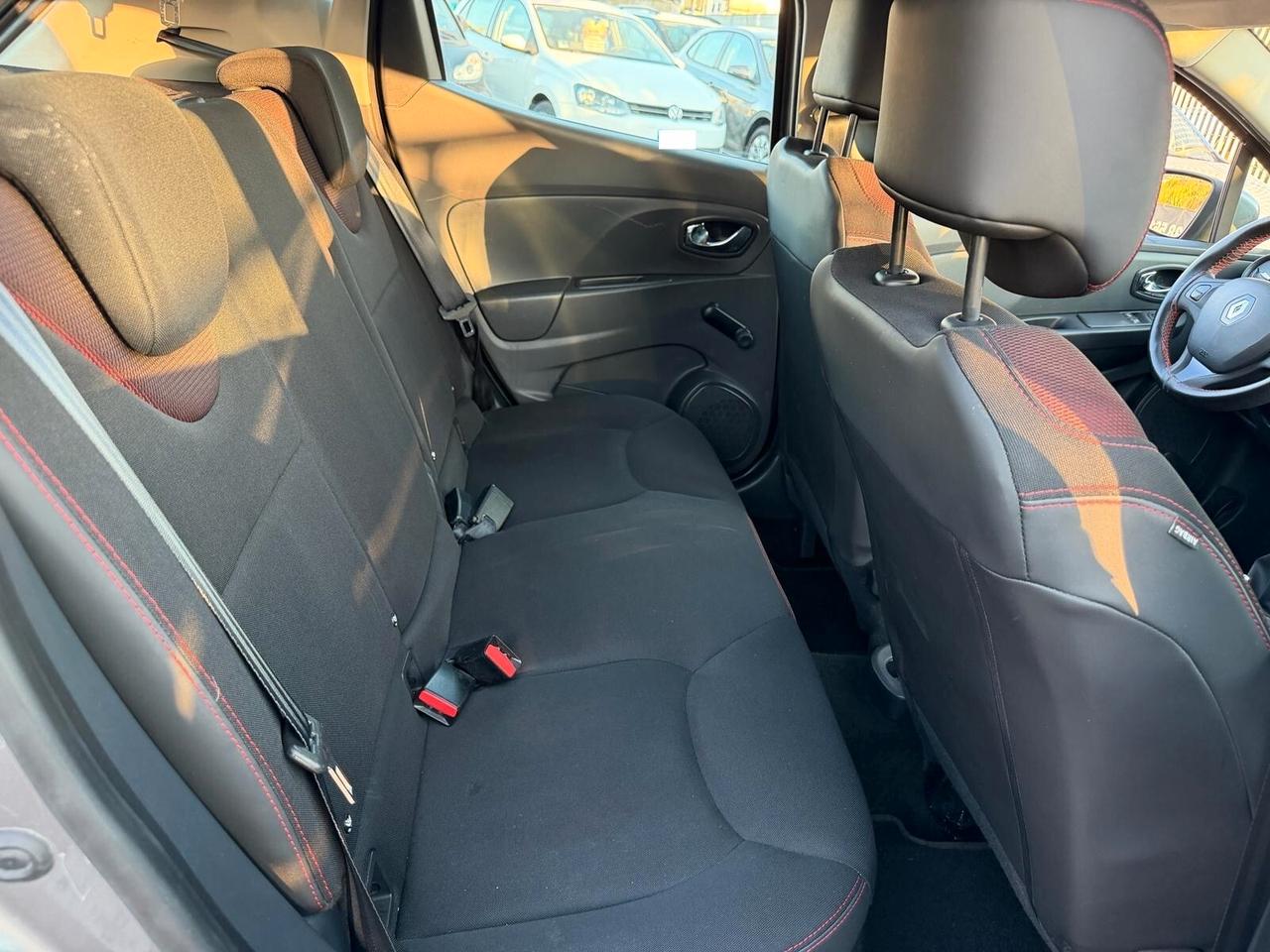 Renault Clio 1.2 75CV 5 porte Live-2014