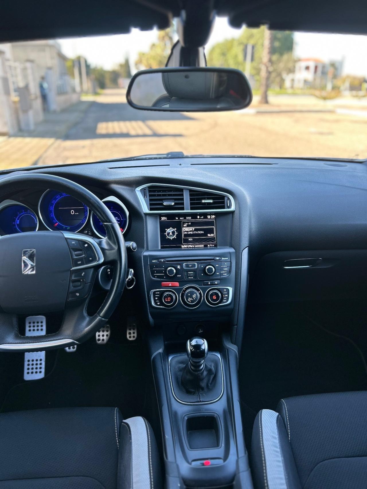 Ds DS4 4 1.6 e-HDi 115