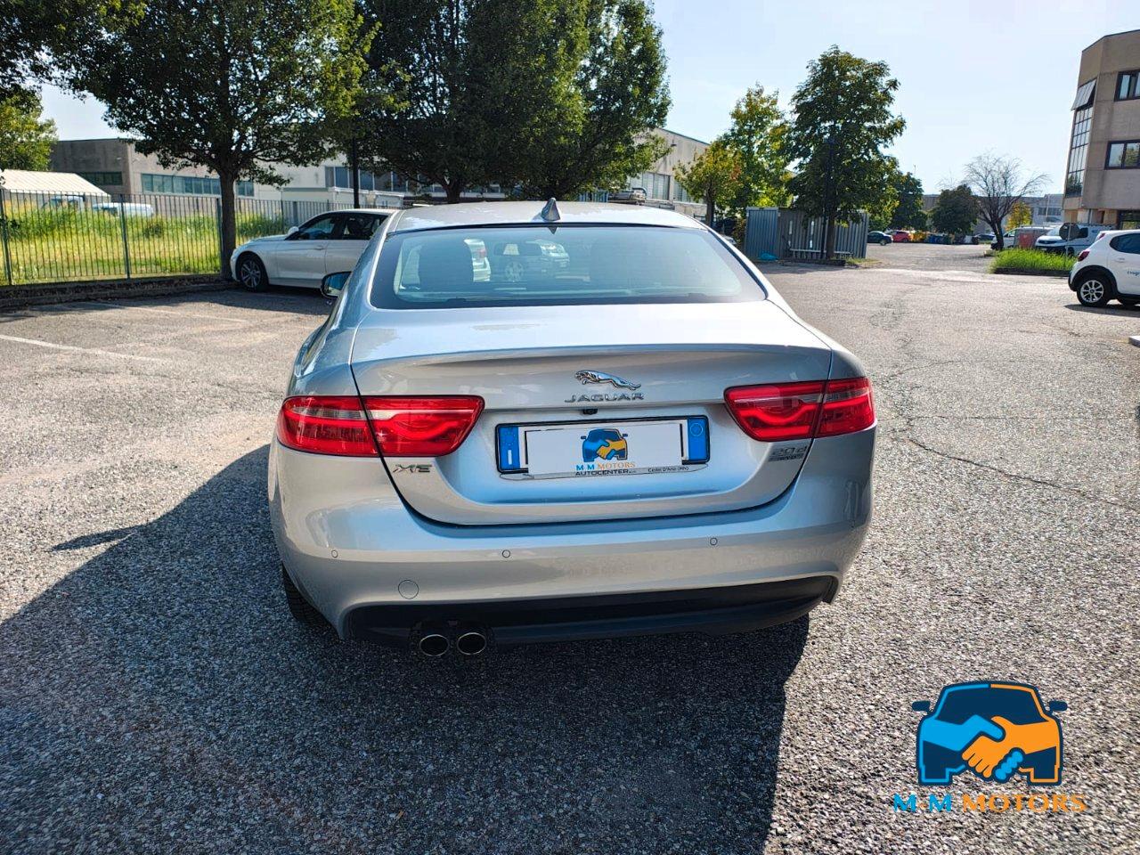 Jaguar XE Berlina XE 2.0d Prestige awd 180cv auto