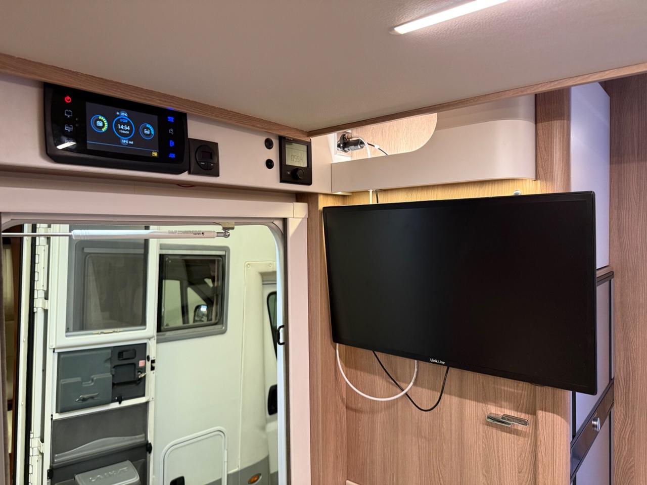 LAIKA ECOVIP L 4012 7.40 NAUTICO SUPER ACCESSORIATO