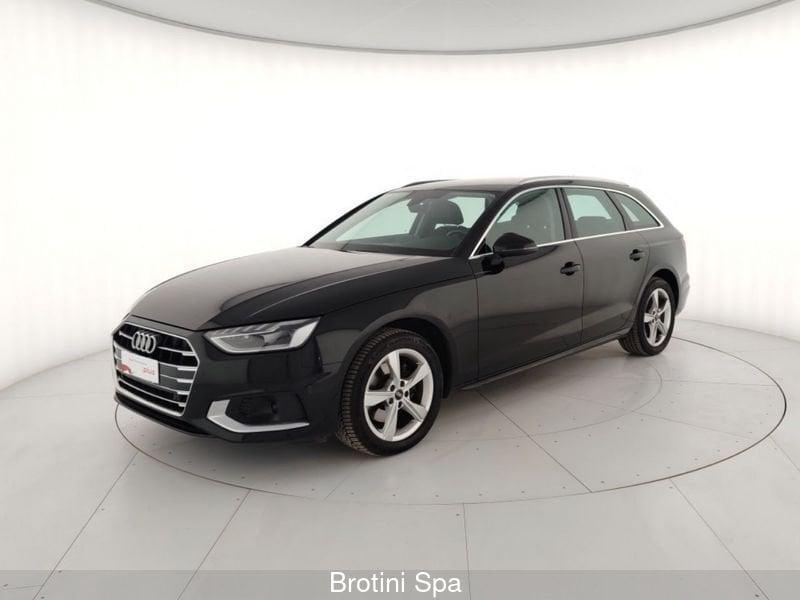 Audi A4 A4 Avant 30 TDI/136 CV S tronic Business Advanced