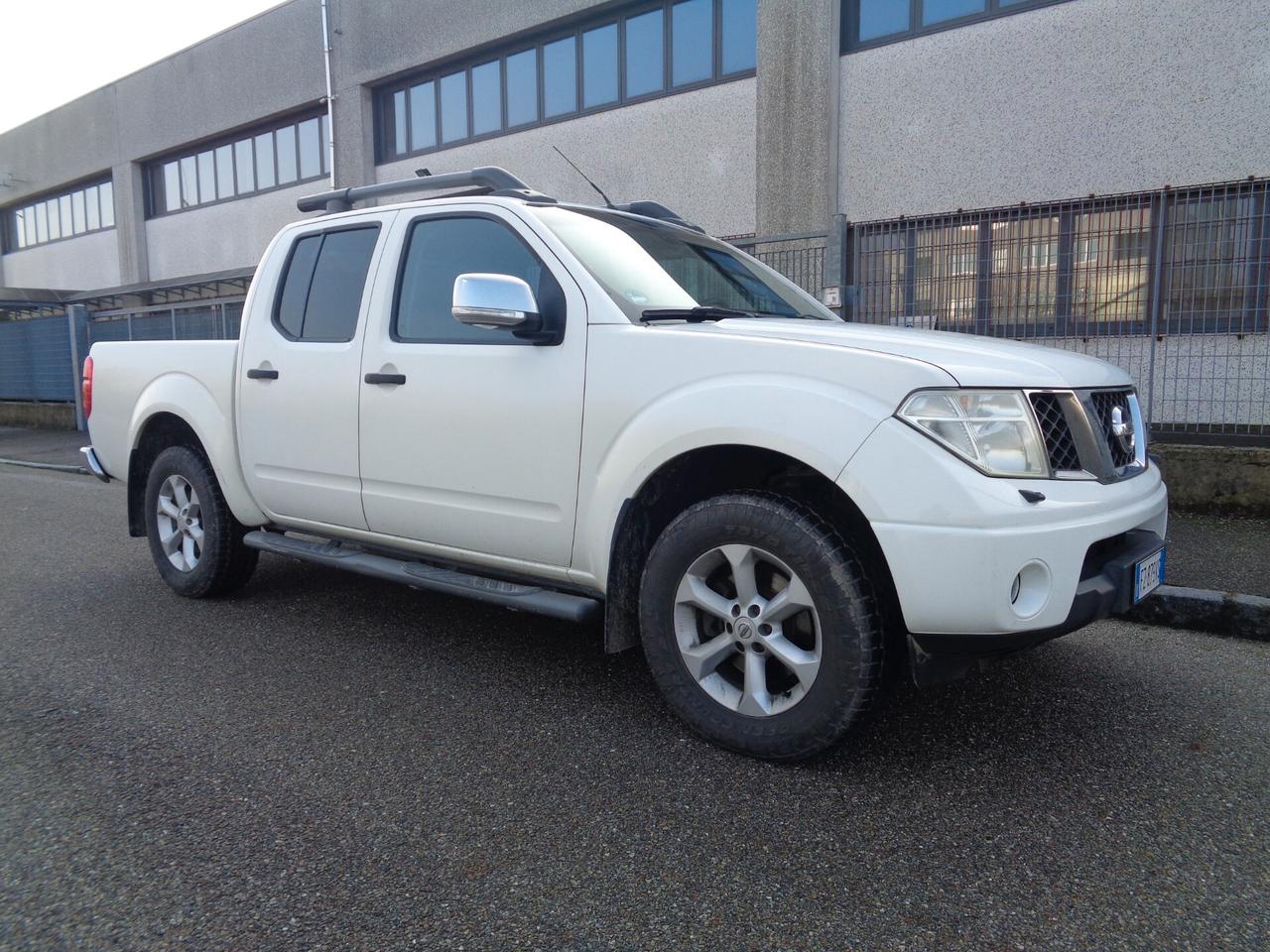 Nissan Navara 2.5 dCi 4 porte Double Cab LE