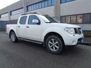 Nissan Navara 2.5 dCi 4 porte Double Cab LE