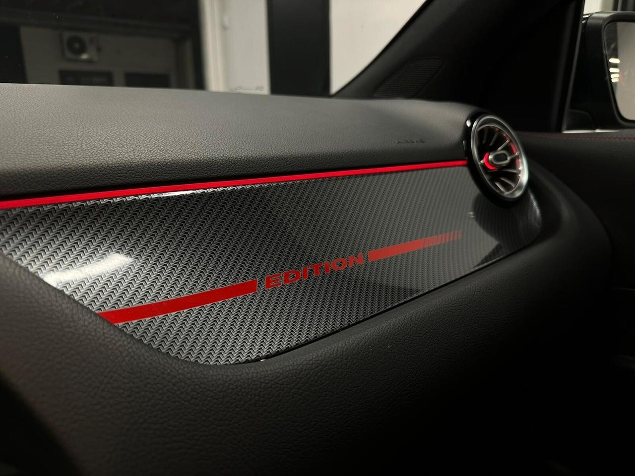 GLA 200d Automatic 4Matic Premium Edition 1