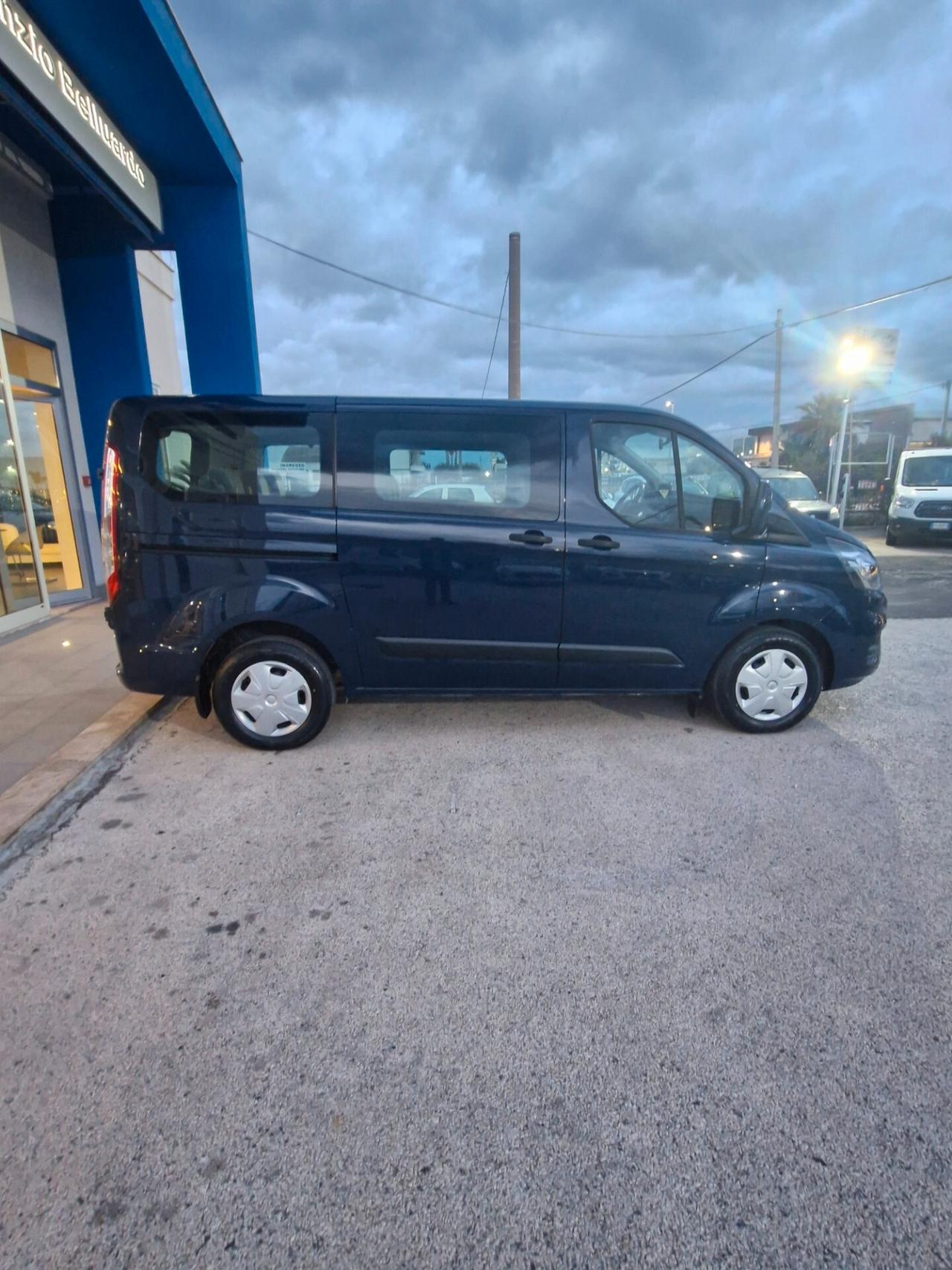 Ford Tourneo Custom 320 2.0 TDCi 130CV PC Trend