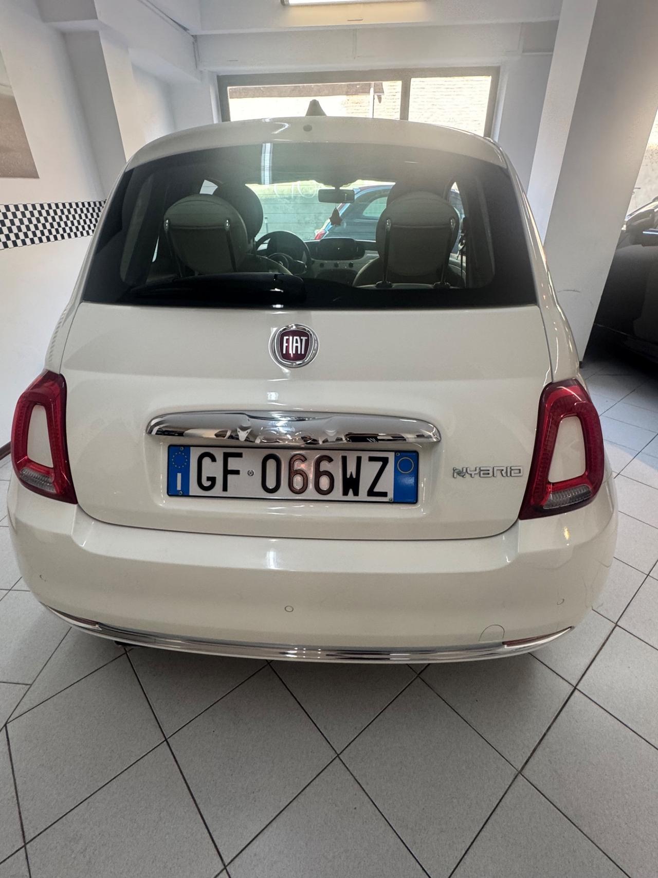 Fiat 500 1.0 Hybrid Dolcevita