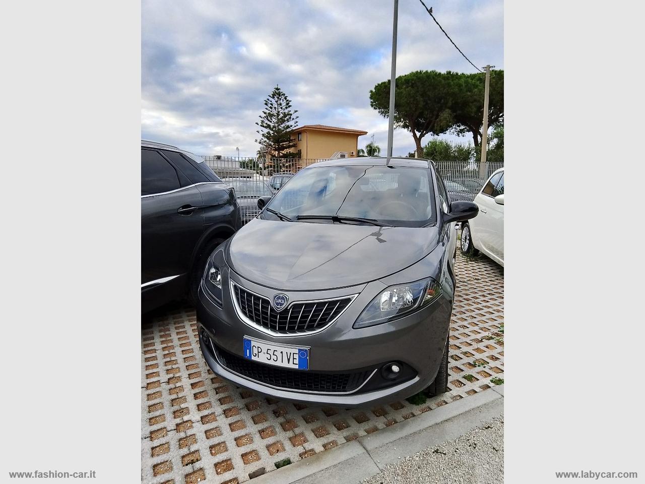 LANCIA Ypsilon 1.0 FireFly 5p.S&S Hybryd Gold