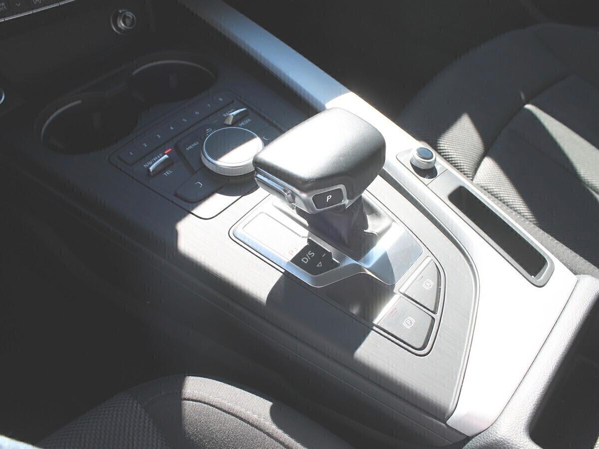 Audi A4 Avant 35TDI Stronic Led Cam PDC UNIPRO IVA DEDUCIB