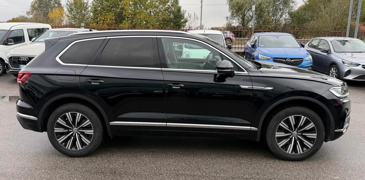 VOLKSWAGEN TOUAREG 3.0 V6 ADVANCED 231CV - FULL LED, VIRTUAL COCKPIT, PELLE