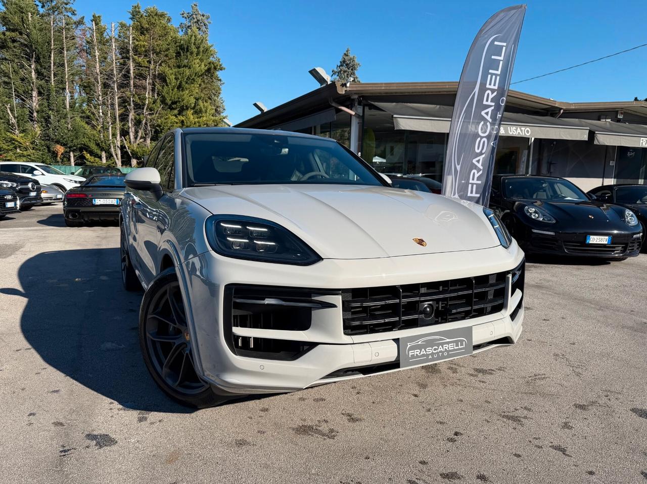 Porsche Cayenne Coupé 3.0 V6 E-Hybrid/4STERZ/DISPL. PASSEGPACK SPORT