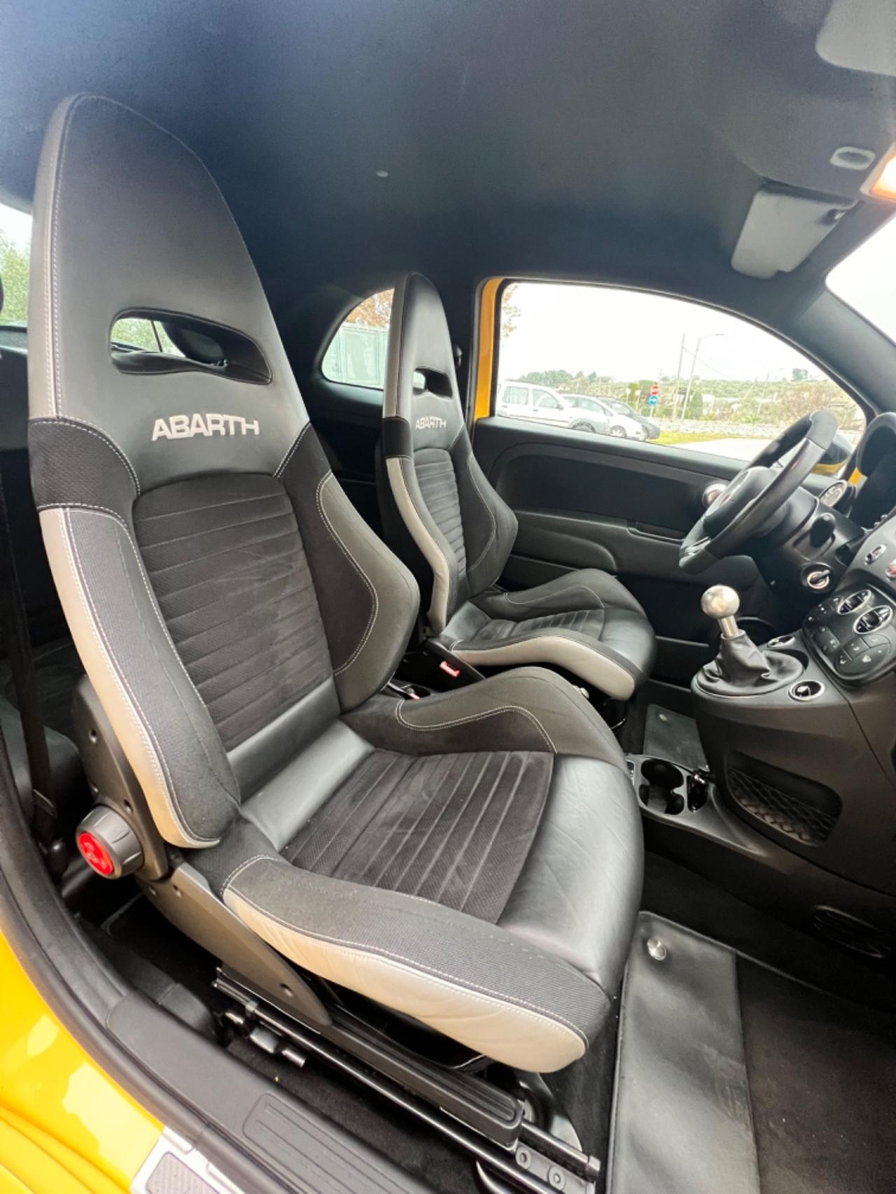 Abarth 595 1.4 Turbo T-Jet 180 CV Competizione