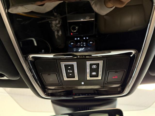 LAND ROVER Range Rover Velar 3.0D V6 300 CV R-Dynamic S / TETTO APRIBILE