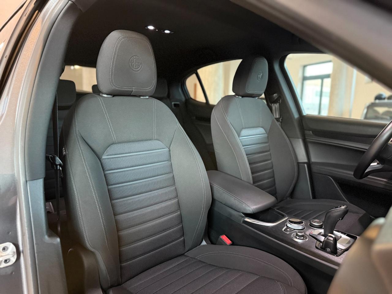 Alfa Romeo Stelvio 2.2 Turbodiesel 160 CV AT8 RWD Business