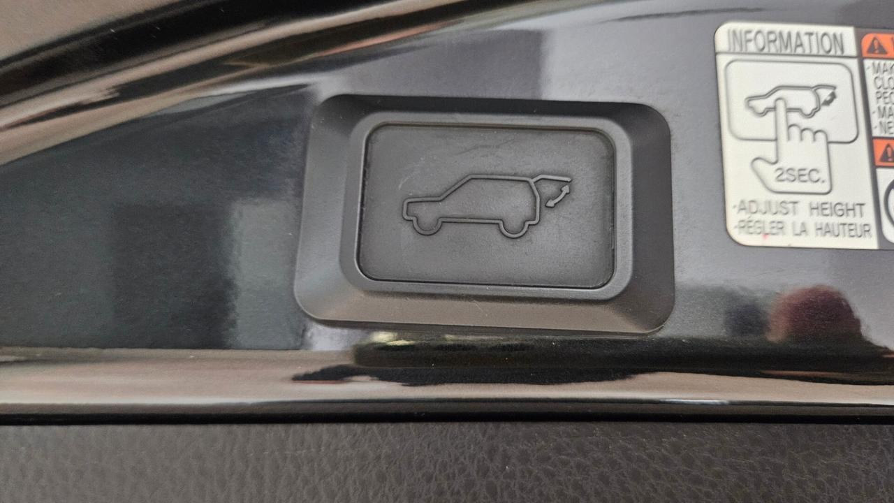 Toyota RAV 4 RAV4 2.0 D-4D 2WD Lounge