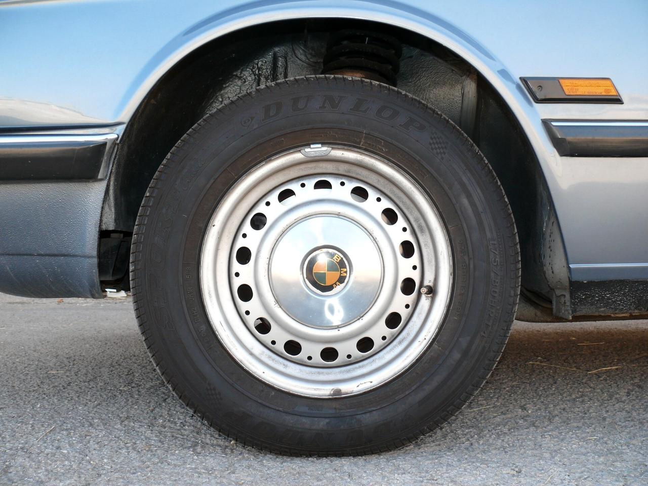 Bmw 520 520i -(M1345)