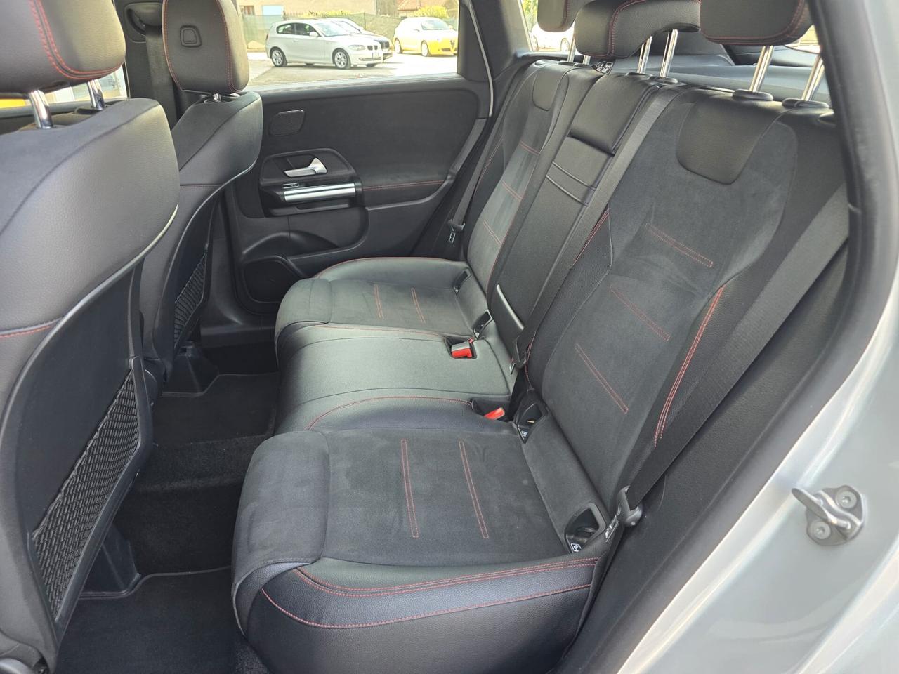 Mercedes B 180 d Aut. Premium Amg Line AMBIENTE LIGHT
