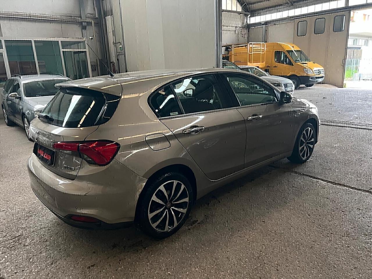 Fiat Tipo 1.6 Mjt S&S SW Lounge-2017