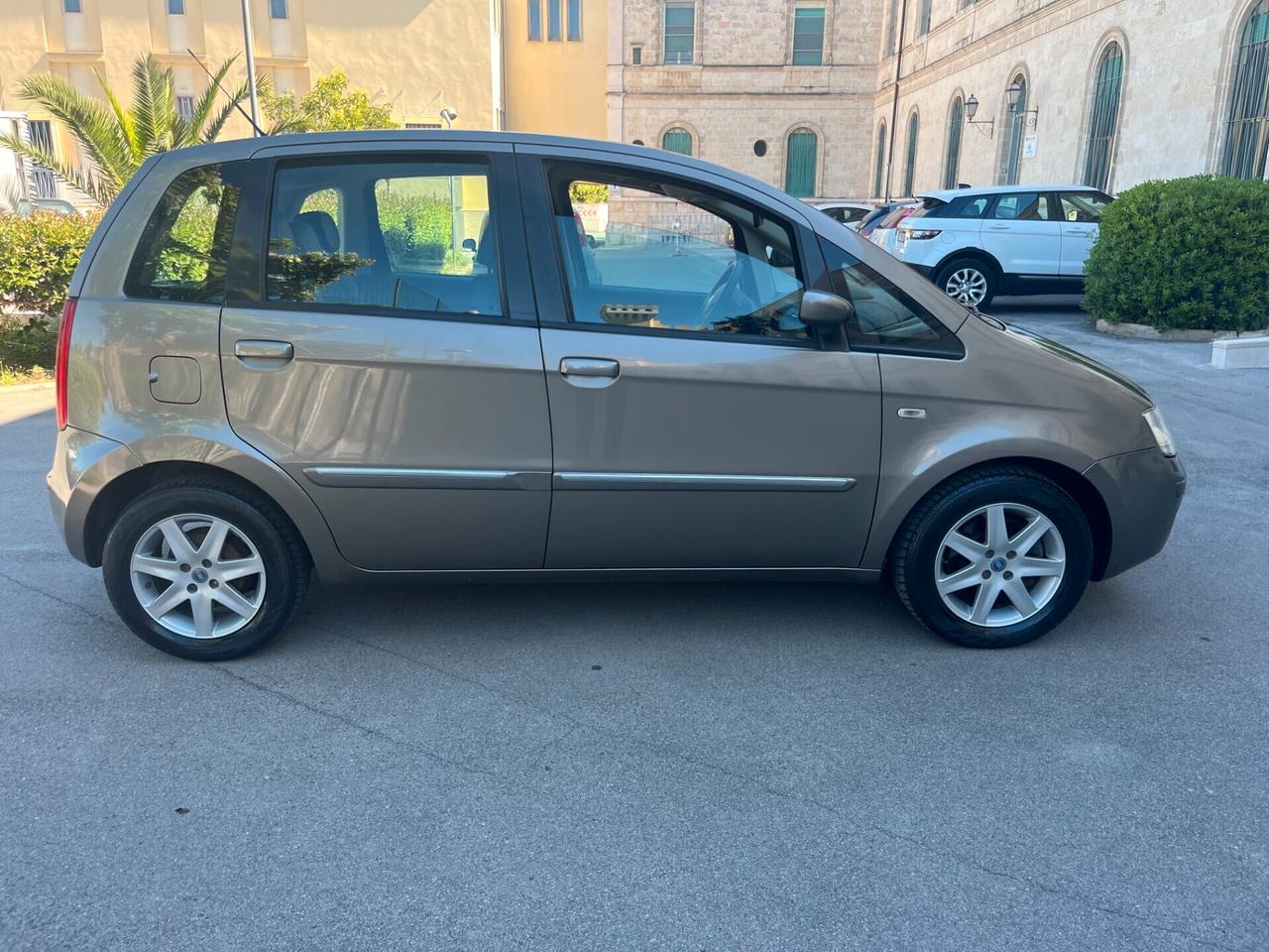 Fiat Idea 1.3 Multijet 16V 90 CV Emotion