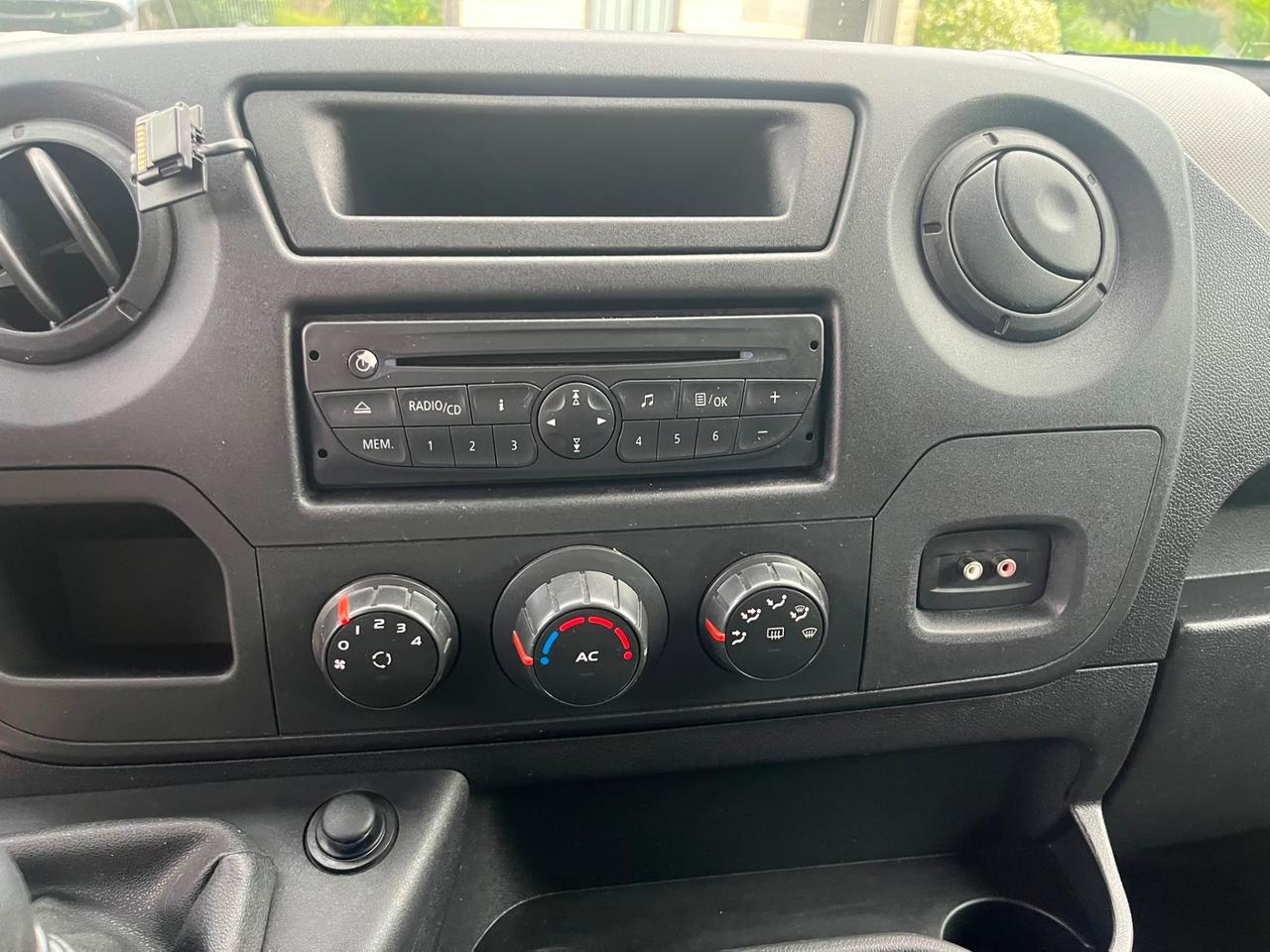 RENAULT MASTER T35 2.3 DCI-125 PM-TM FURGONE E5 (92 KW)