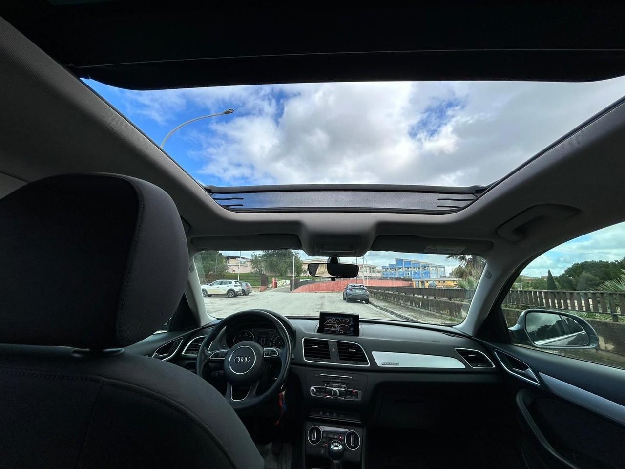 Audi Q3 2.0 TDI 150 CV Sport