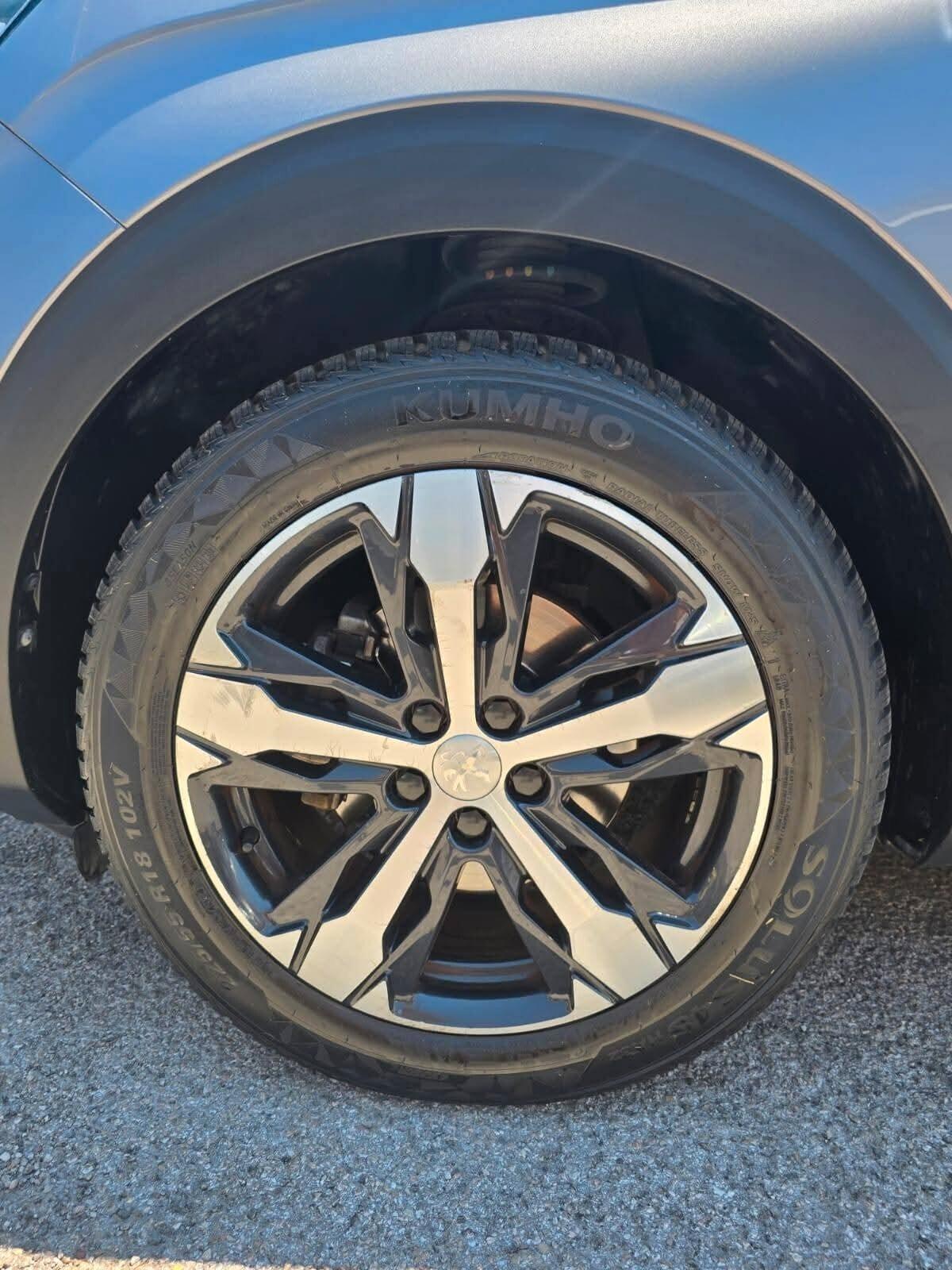 Peugeot 3008 BlueHDi 130 S&S Allure 1.5