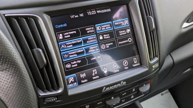 MASERATI Levante V6 AWD 3.0d 349cv ASSIST FRENATA TETTO PANORAMICO
