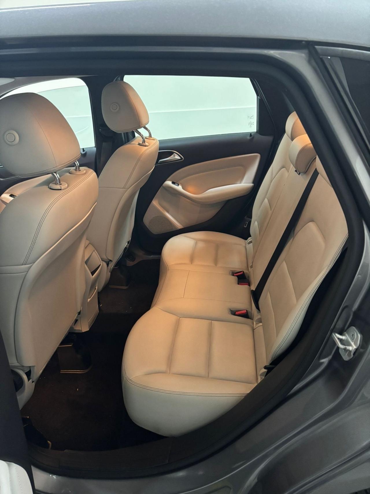 Mercedes-benz A 180 d Automatic Sport