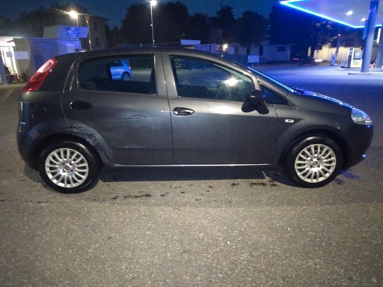 Fiat Punto Evo 1.3 Mjt 75 CV 5 porte Active x neopatentati