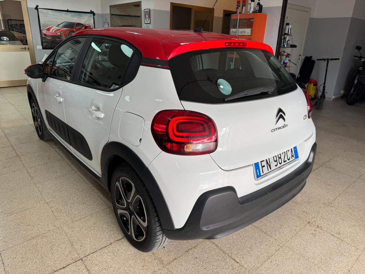 Citroen C3 PureTech 82 Shine OK NEOPATENTATI