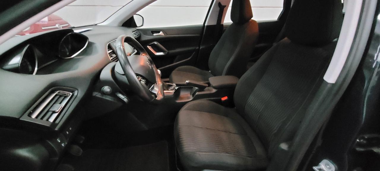 Peugeot 308 BlueHDi 120 S&S SW Active