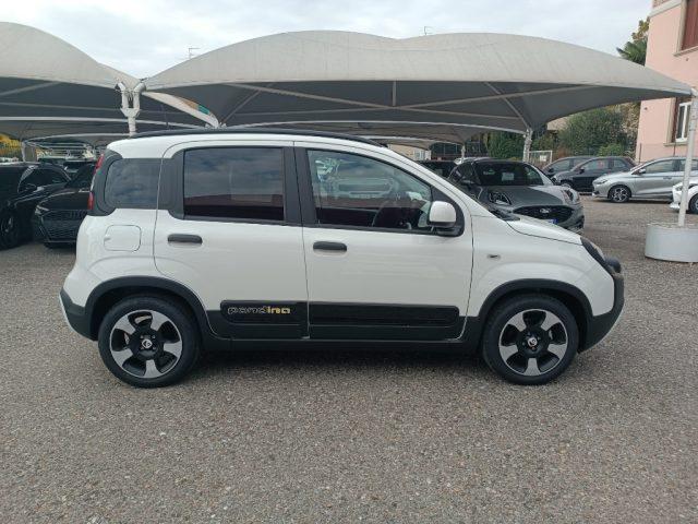 FIAT Panda 1.0 FireFly S&S Hybrid Pandina