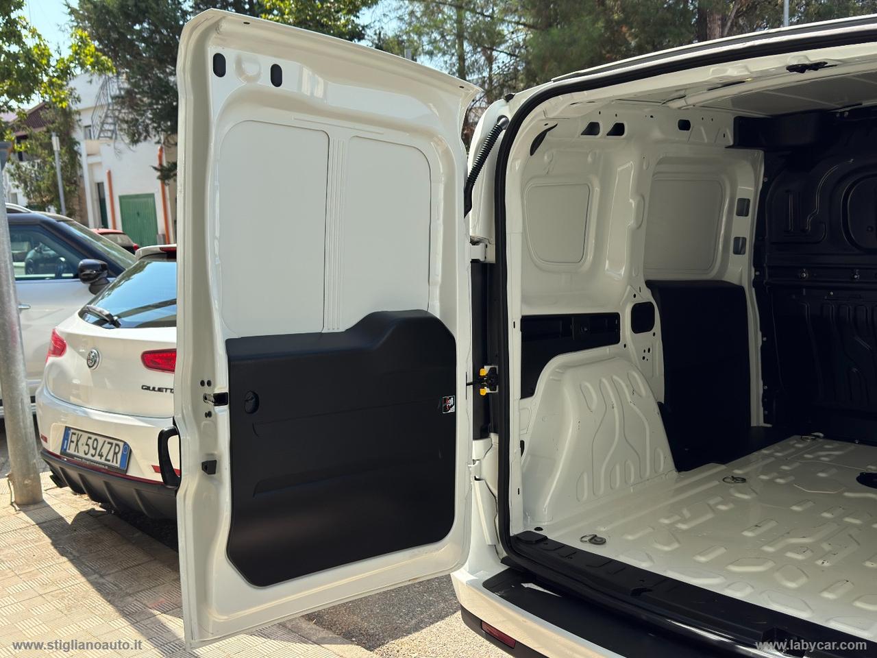 Doblò 1.6 MJT 105CV CH1 Cargo Lounge