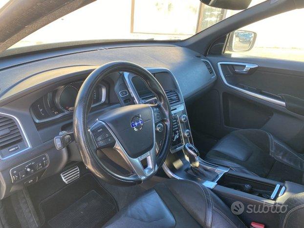 VOLVO XC60 D3 Business Geartronic Plus N1