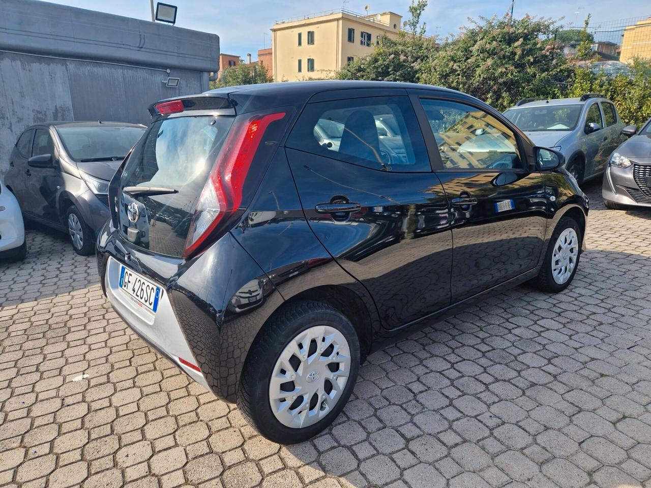 Toyota Aygo 5p 1.0 x-cool 72cv